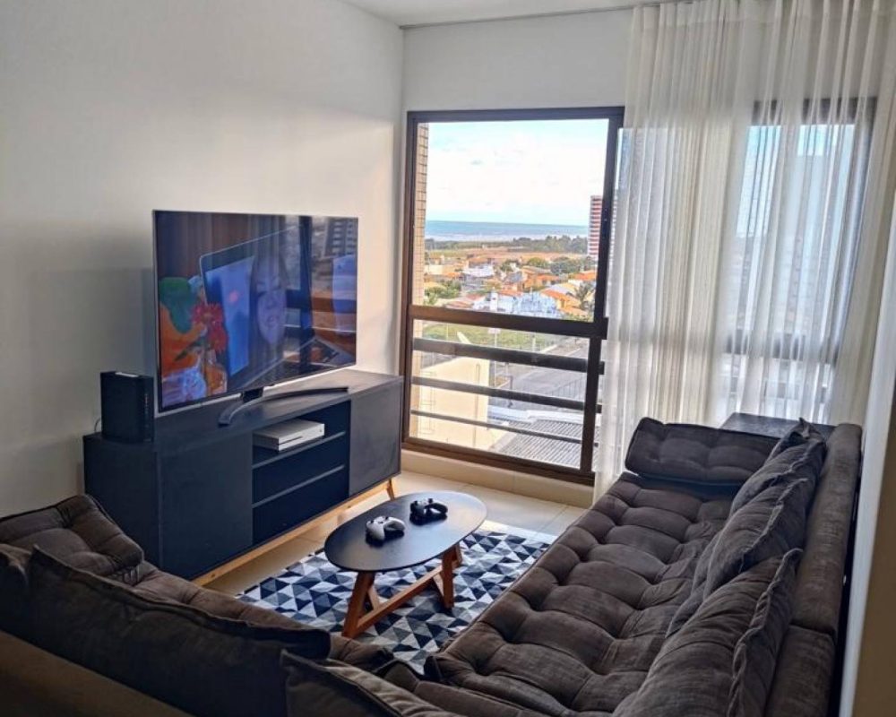 Apresentamos este aconchegante apartamento no coração do bairro Atalaia, no condomínio Concept Tower. Com 3 quartos, incluindo uma suíte, e uma série de comodidades, este é o local perfeito para chamar de lar.