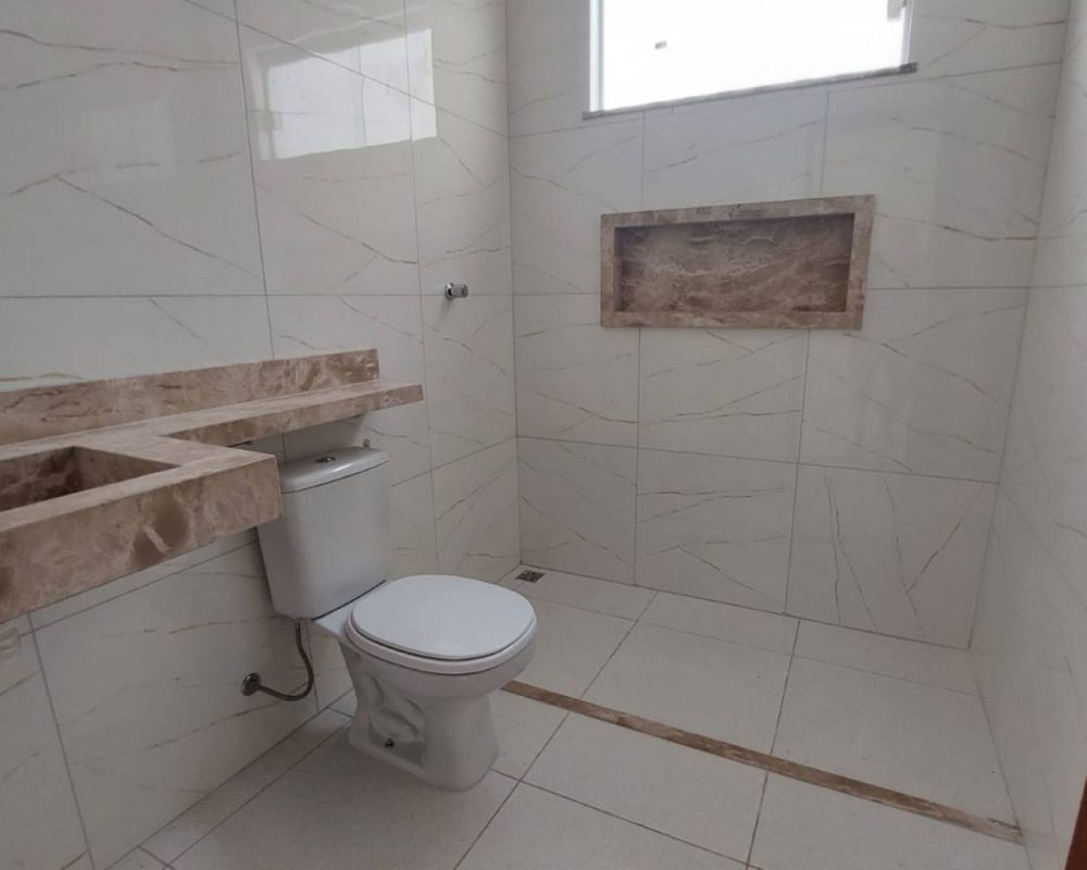 Esta adorável casa na Barra dos Coqueiros oferece a oportunidade perfeita para viver com conforto e aconchego no Norte de Sergipe. Com 3 quartos, incluindo uma suíte, e uma série de comodidades práticas, este é o lugar ideal para chamar de lar. Esta casa é o refúgio perfeito para quem valoriza a praticidade e o aconchego em um ambiente que você pode chamar de seu.