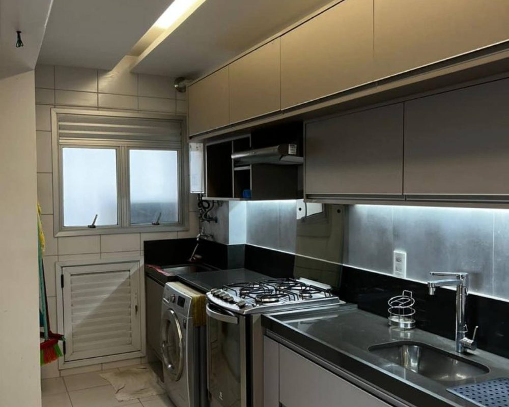 Descubra o seu novo lar no coração do Condomínio Life Jabotiana, um verdadeiro oásis urbano na localização mais privilegiada do bairro. Este imóvel extraordinário oferece tudo o que você procura em conforto, estilo e conveniência.