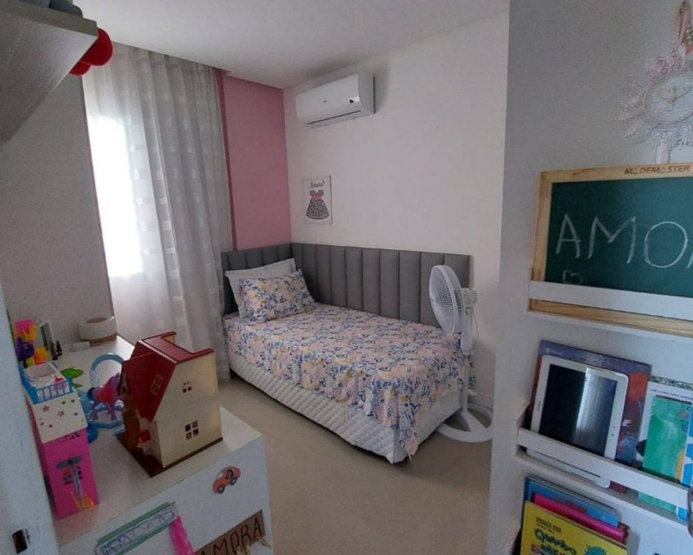 Bem-vindo ao Privillege, situado no charmoso bairro Jabotiana. Este elegante apartamento é mais do que uma moradia; é um convite para viver com conforto e estilo.